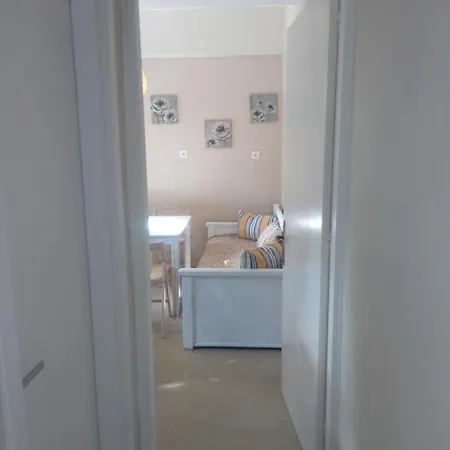 Iokasti 5 Ándros